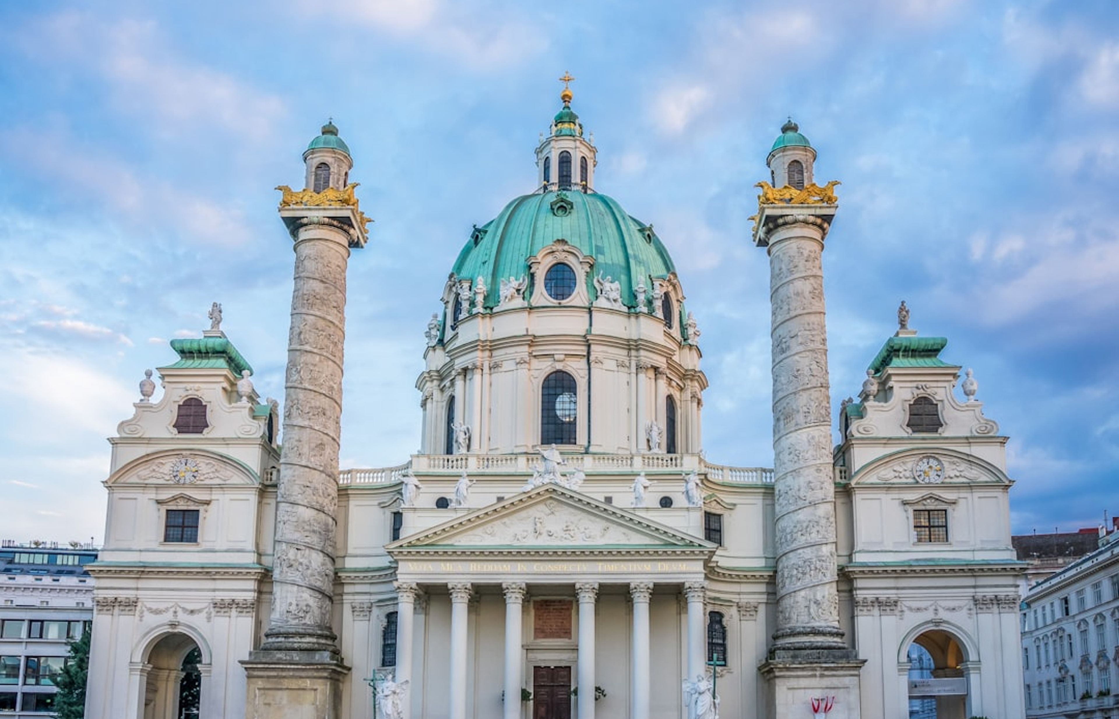 Karlskirche - Vienna's Baroque Masterpiece
