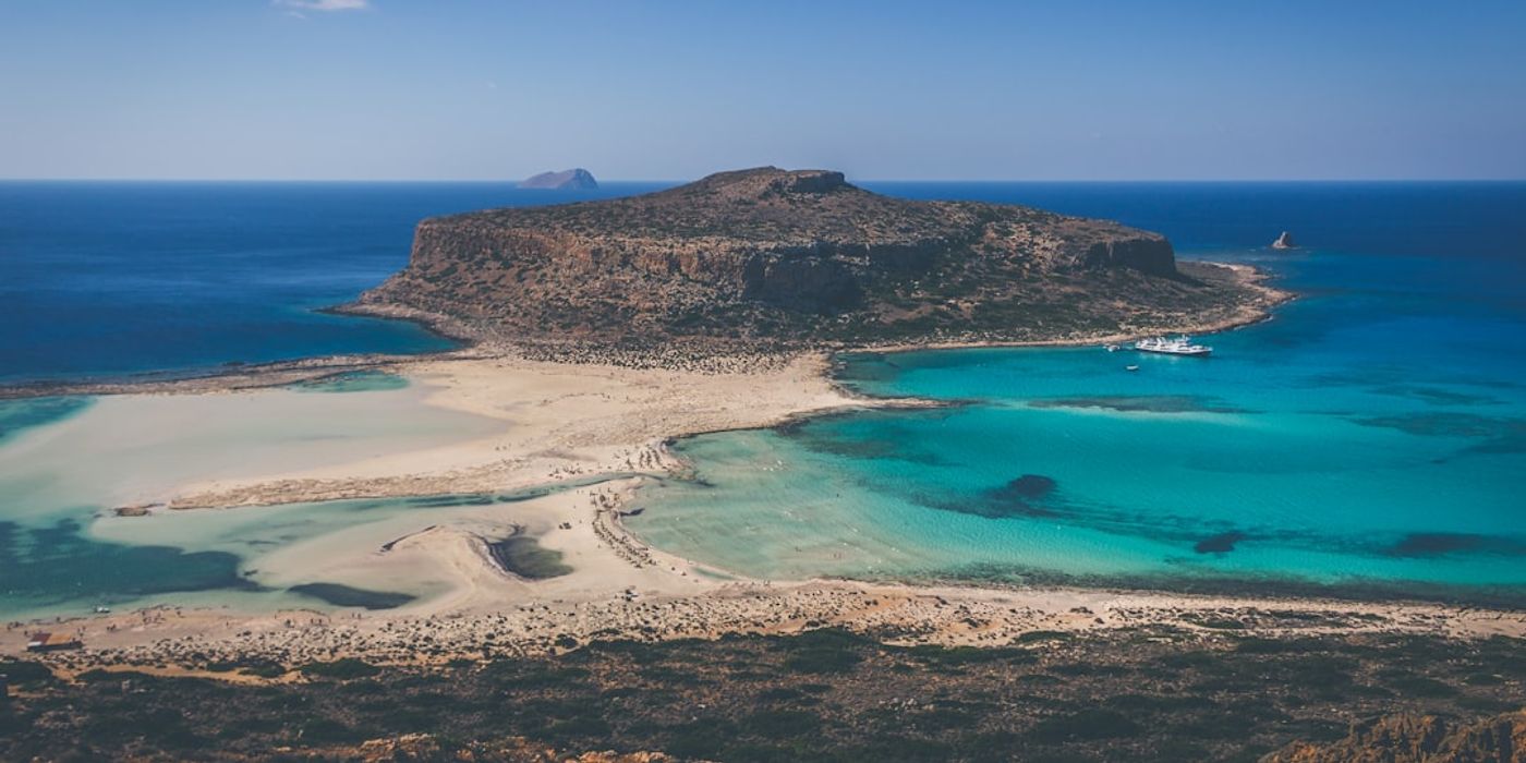 Hotels near Balos Lagoon