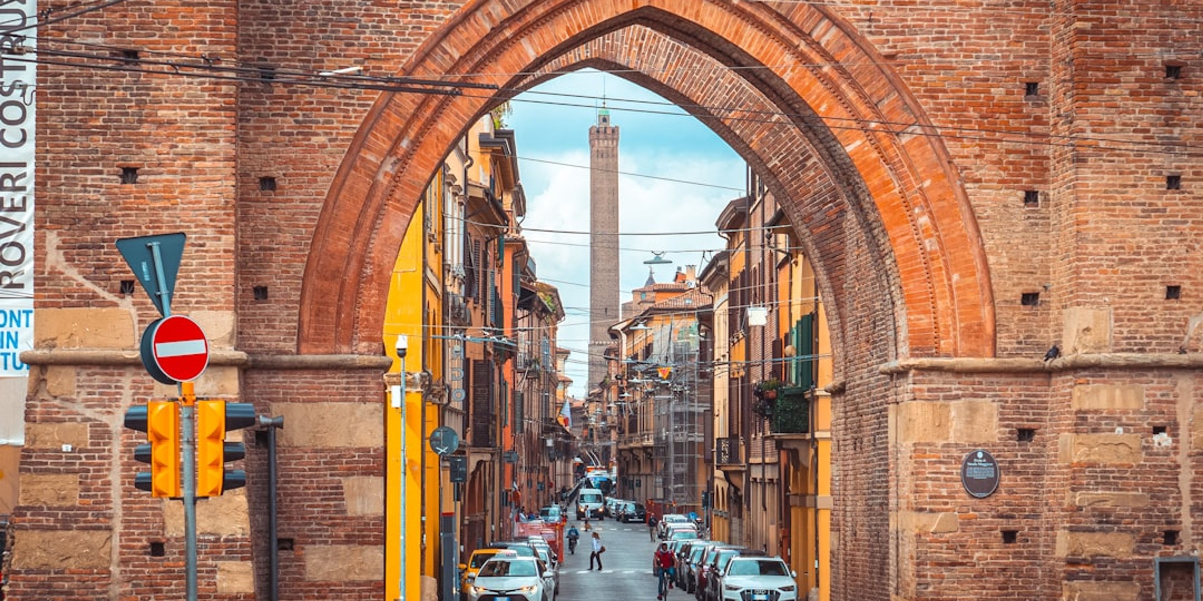 Hotels near Torre degli Asinelli