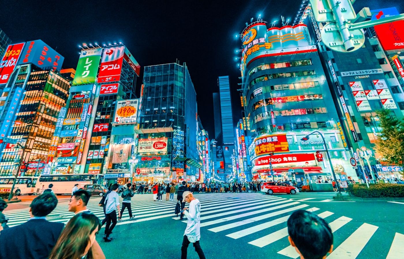 Shinjuku - Tokyo's Skyscraper District and Neon Nightlife