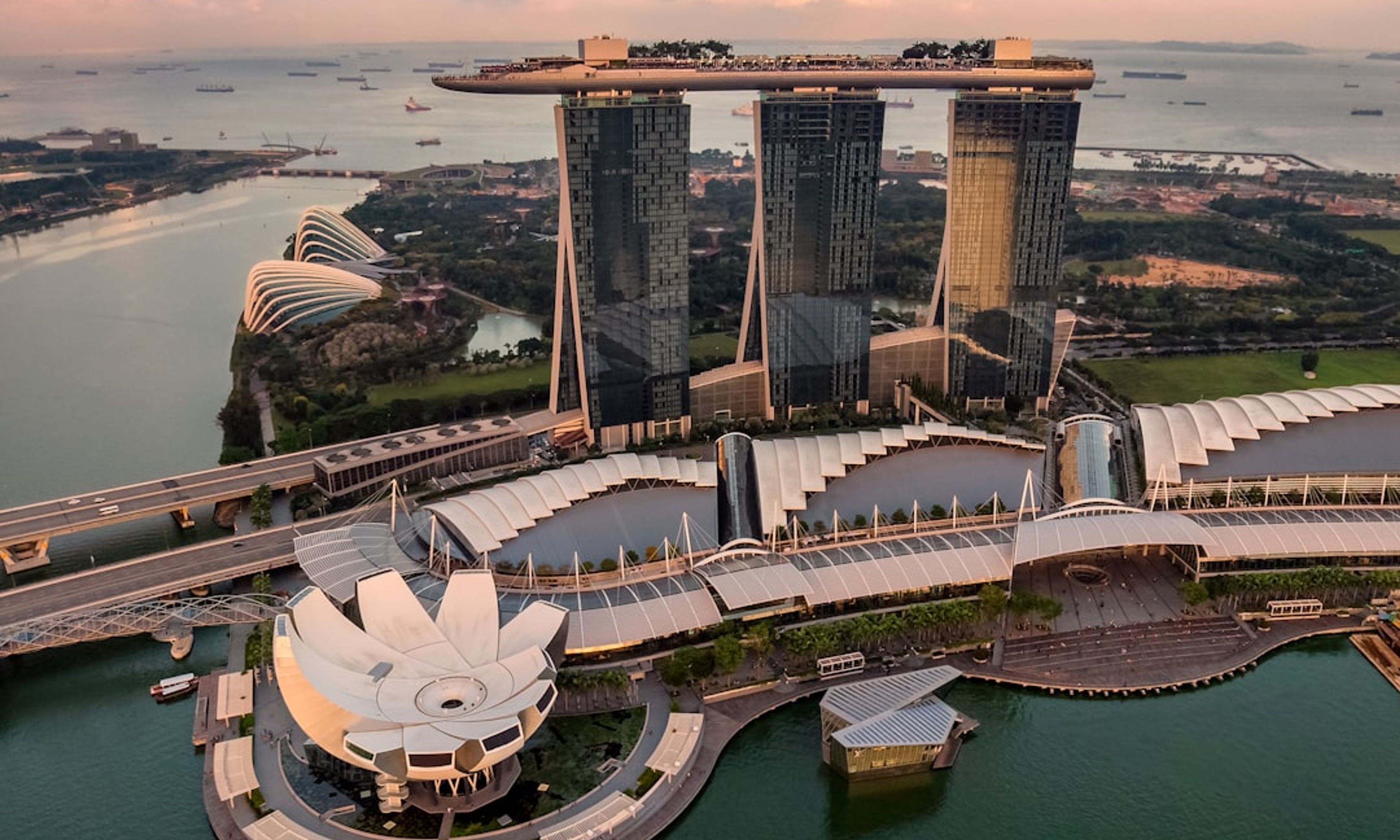 10 Top Places to Visit in Singapore