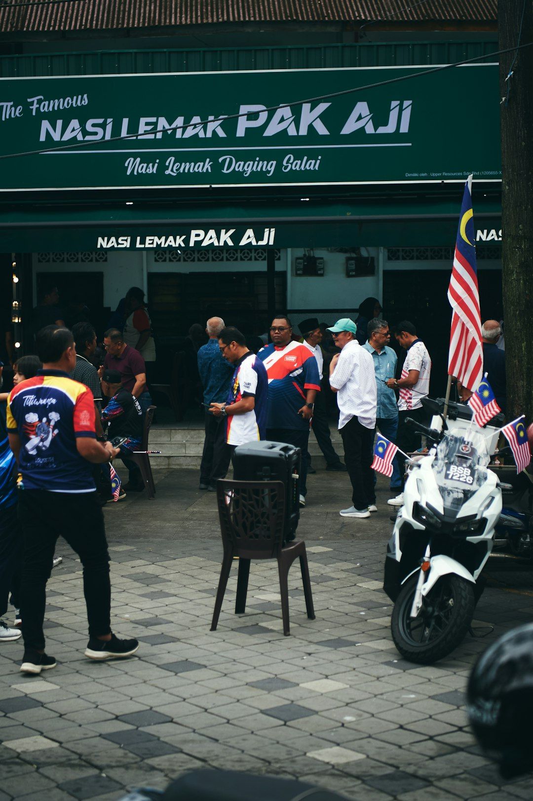Jalan Alor - KL's Famous Street Food Strip