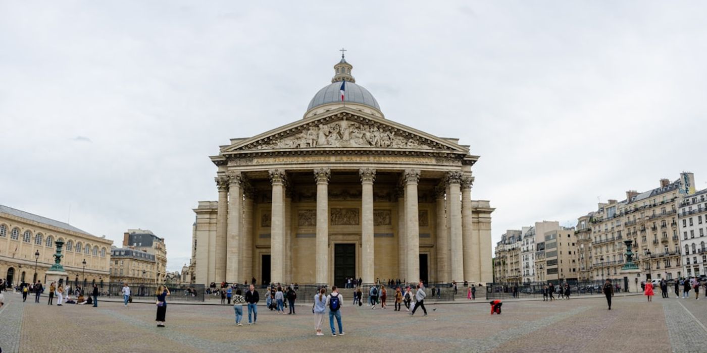 Hotels near The Panthéon