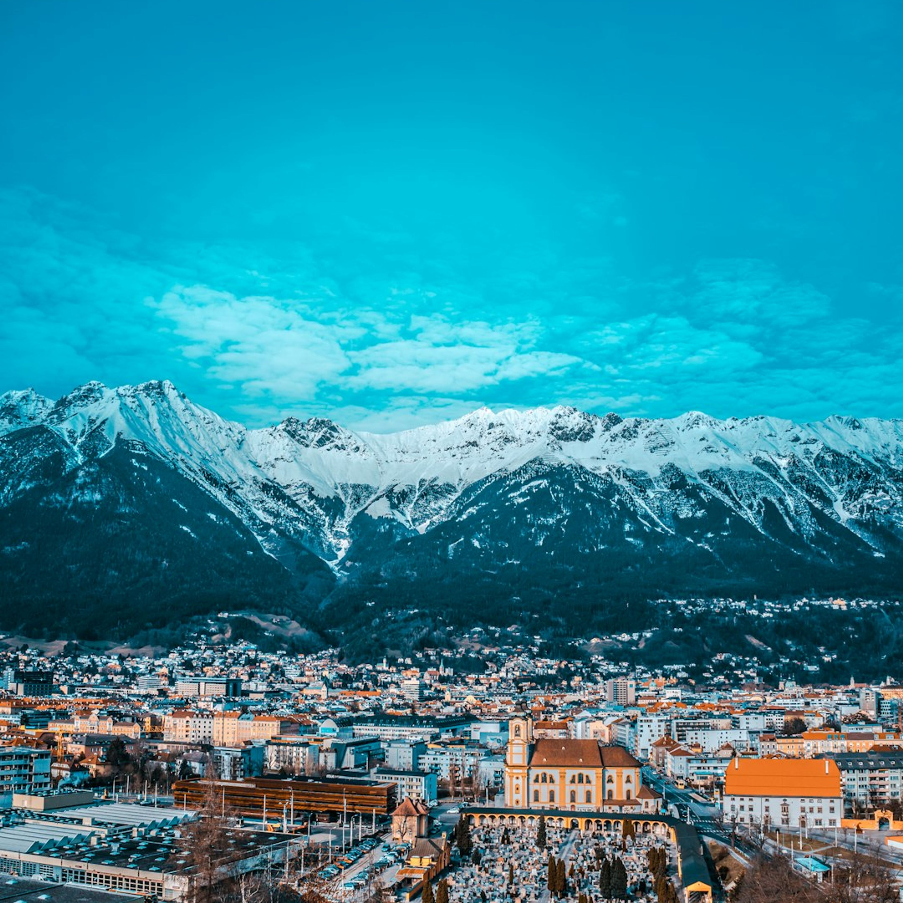5 Best Ski Slopes Near Innsbruck