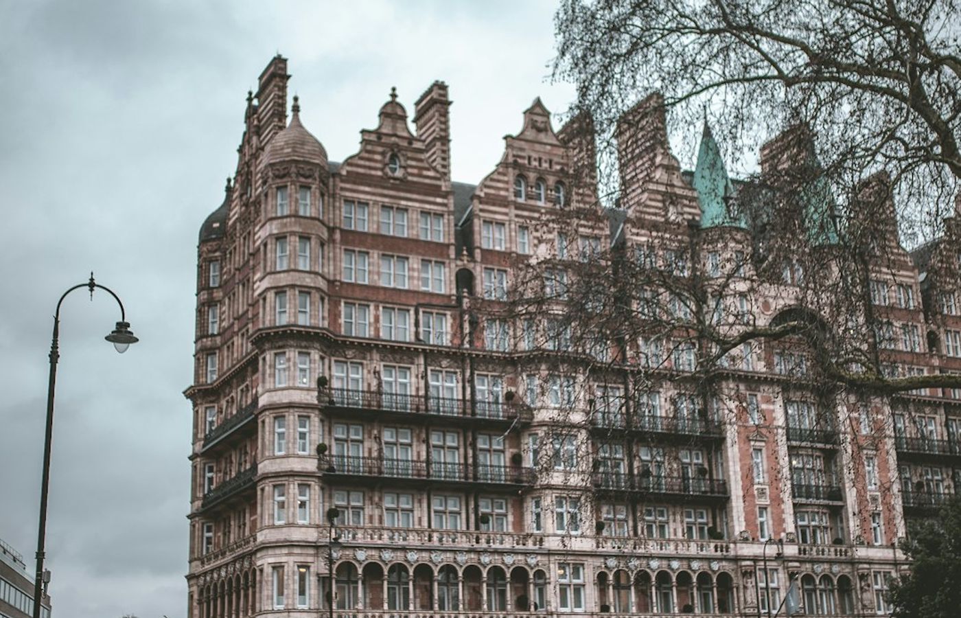 Galleria / Uptown - Luxury Hotels Away from Match-Day Crowds