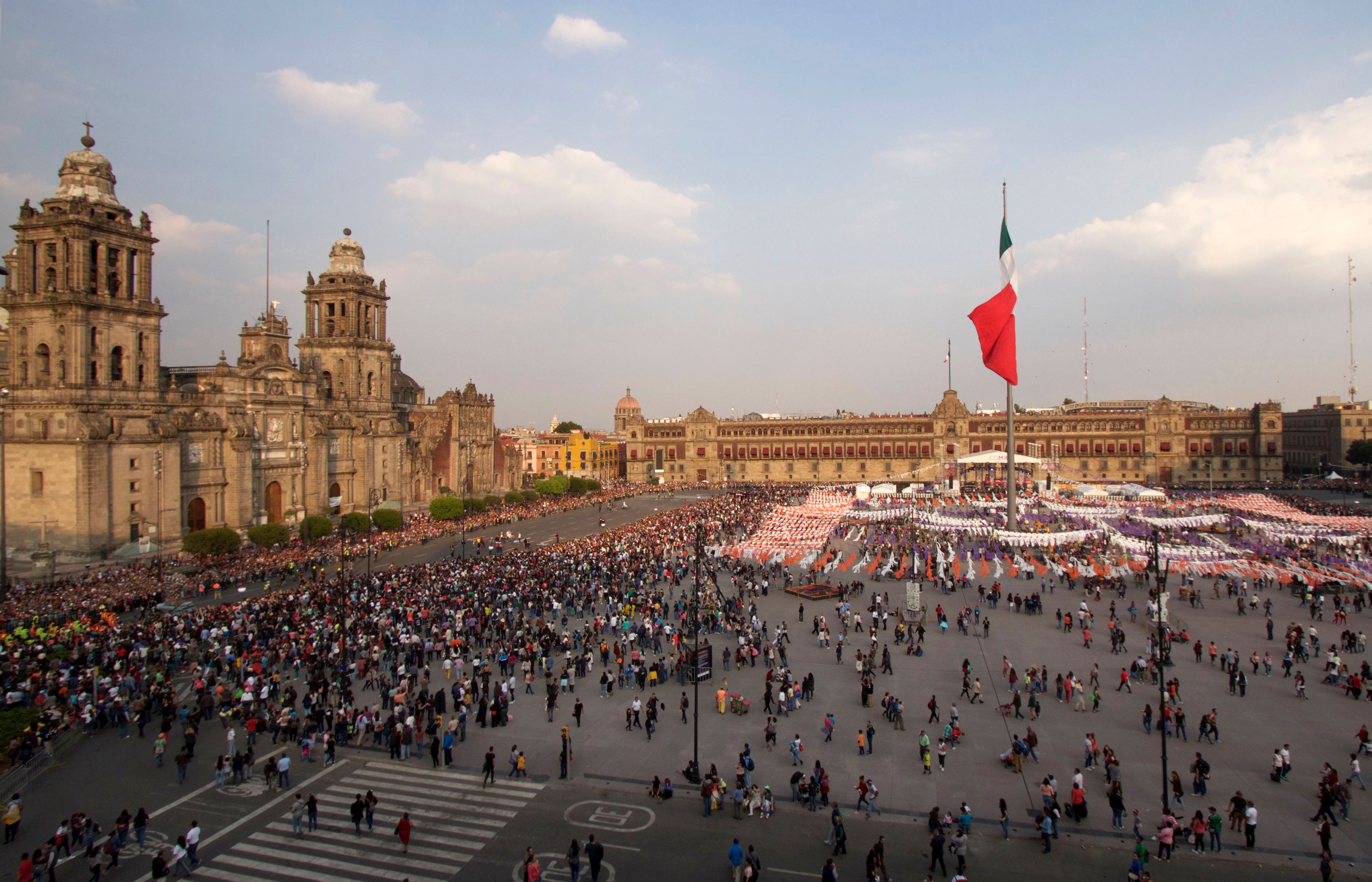 Zocalo (Plaza de la Constitucion) - The Political and Cultural Heart of the City