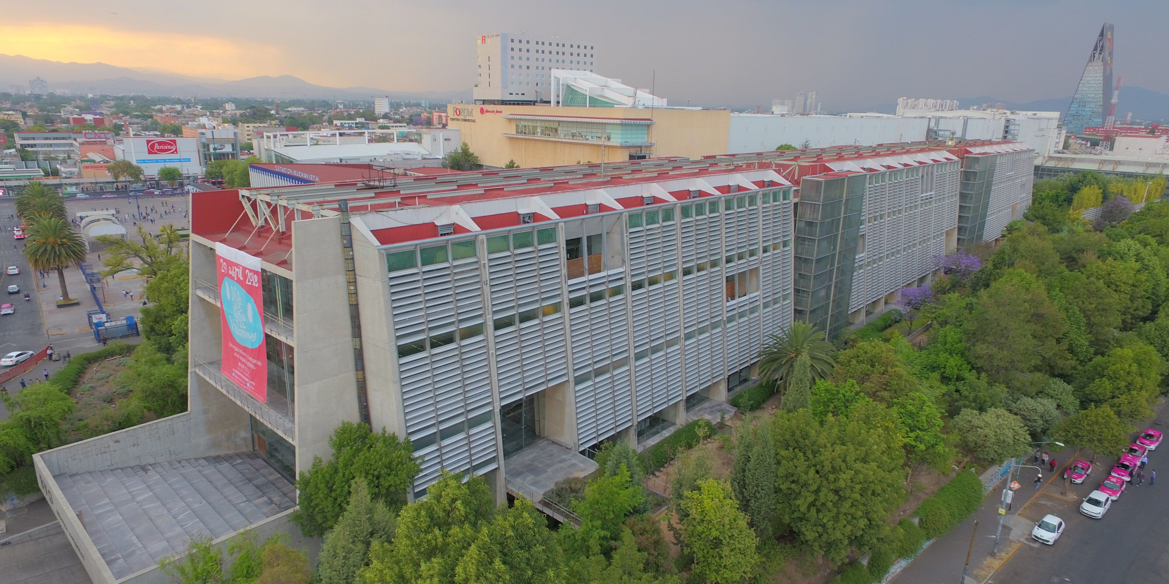 Hotels near Biblioteca Vasconcelos