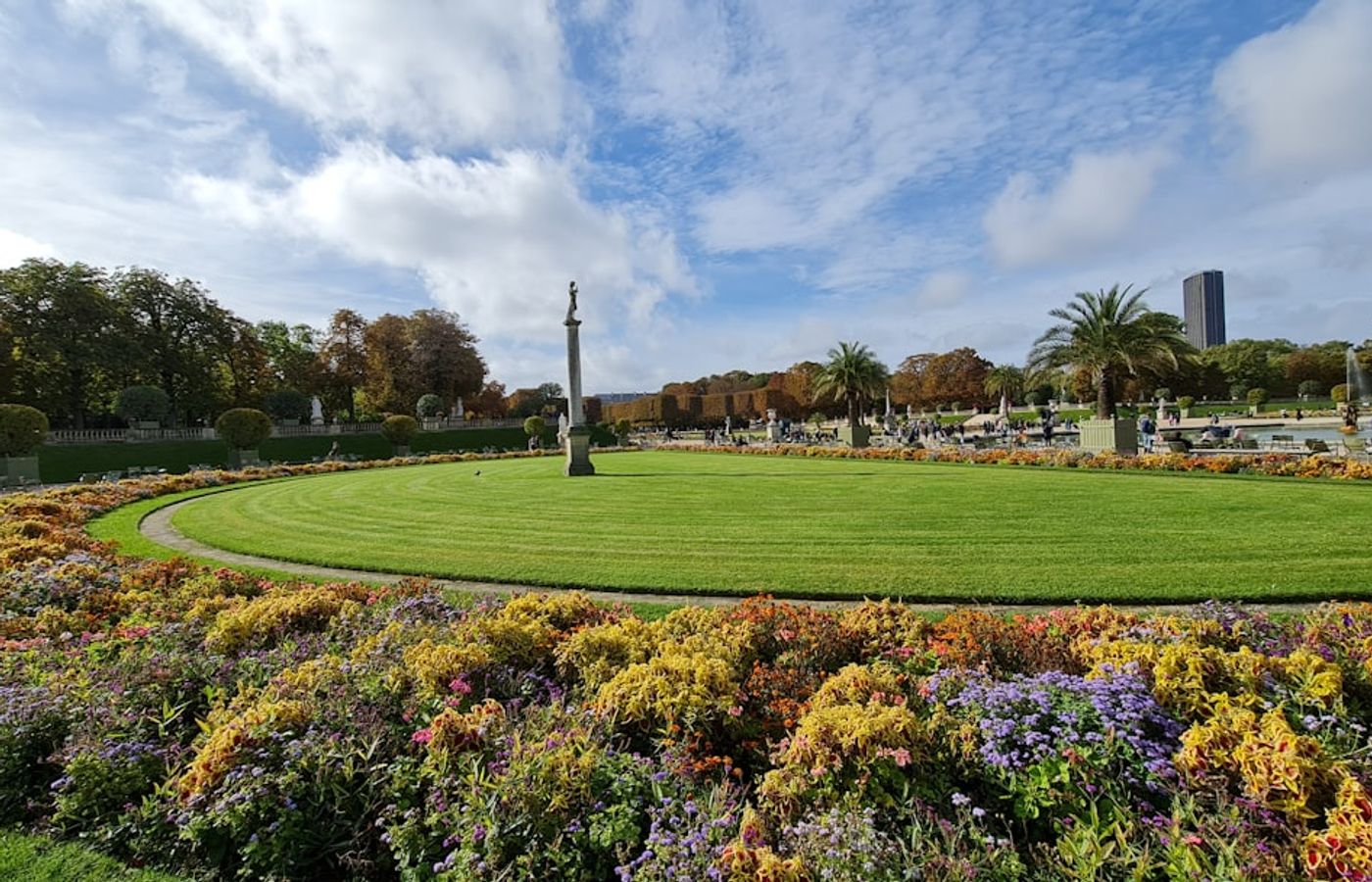 Luxembourg Garden - The Left Bank's Elegant Green Escape