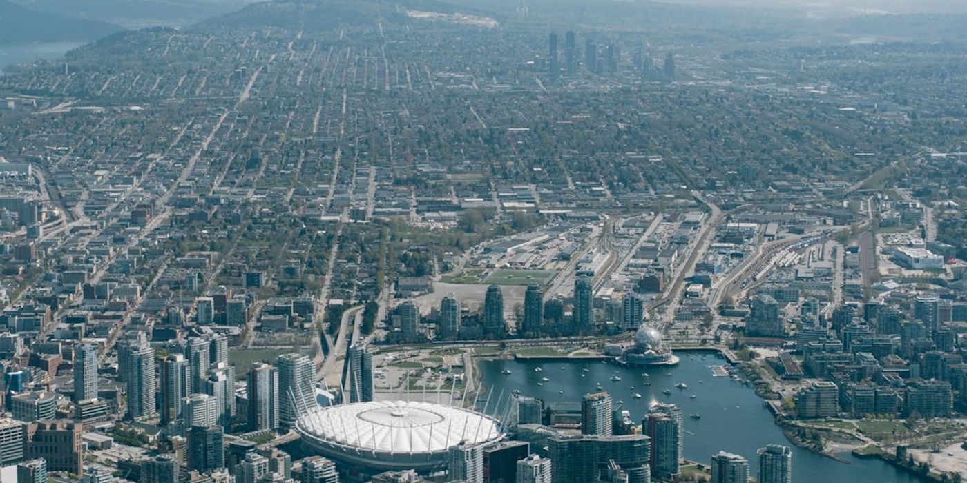 Hotels near The Lookout at Vancouver Harbour Centre