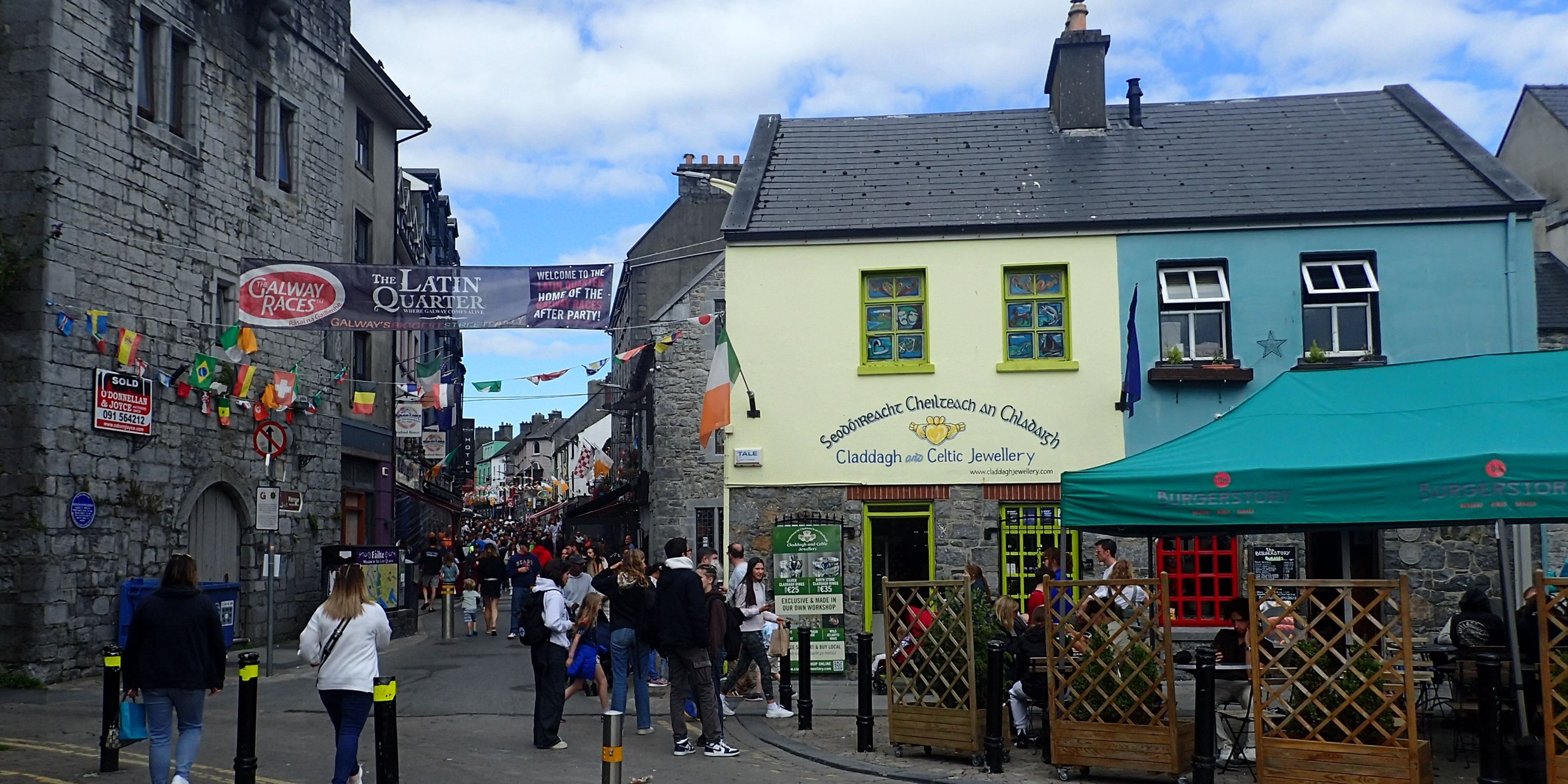 Hotels near The Latin Quarter and Shop Street