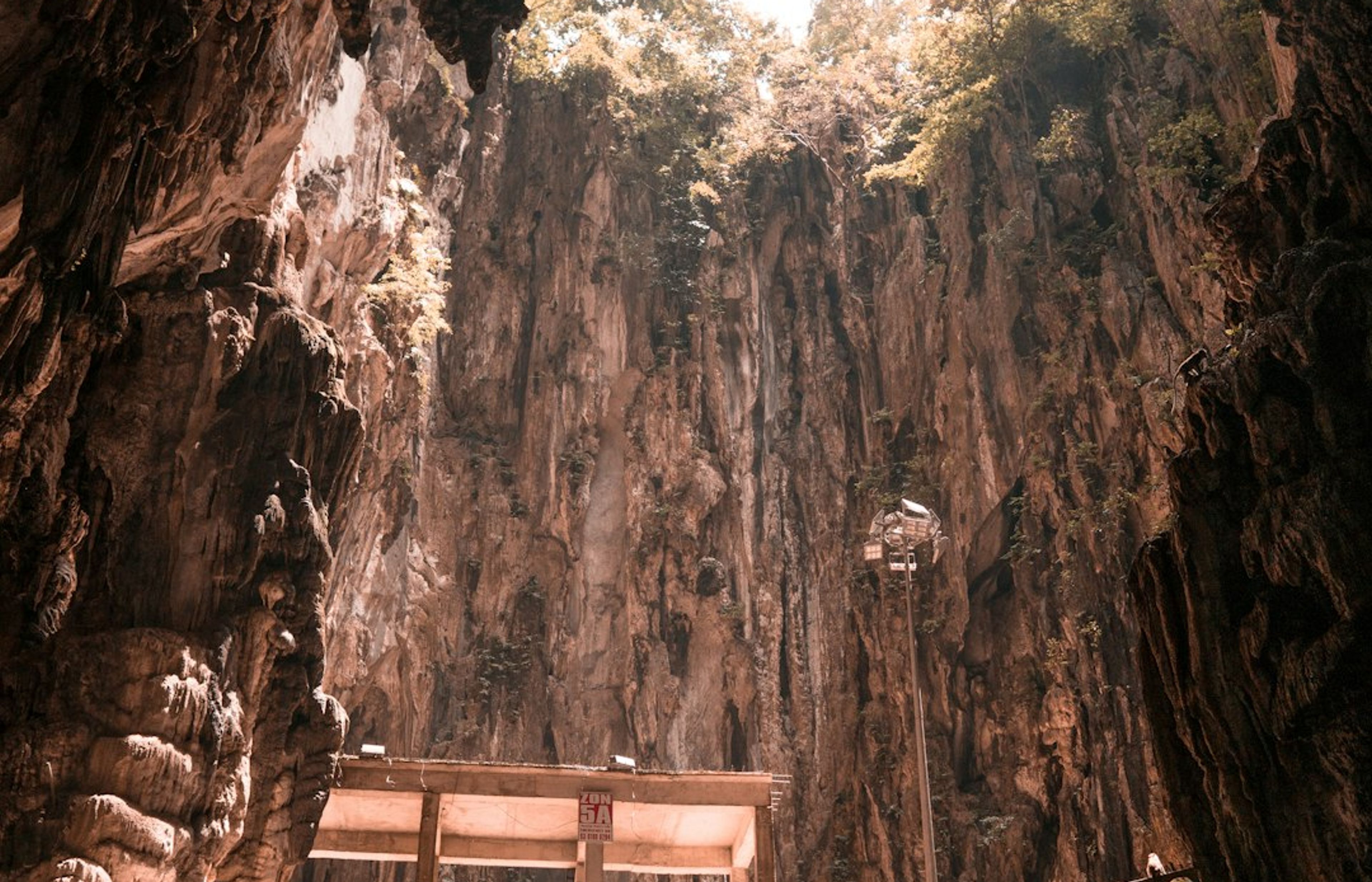 Tiger Cave Temple (Wat Tham Suea) - The 1237-Step Climb