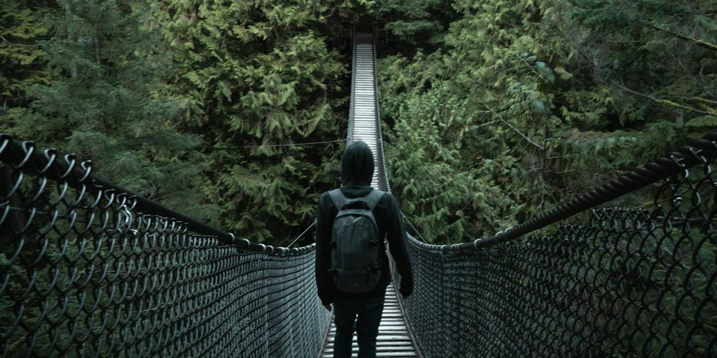 Hotels near Lynn Canyon Park