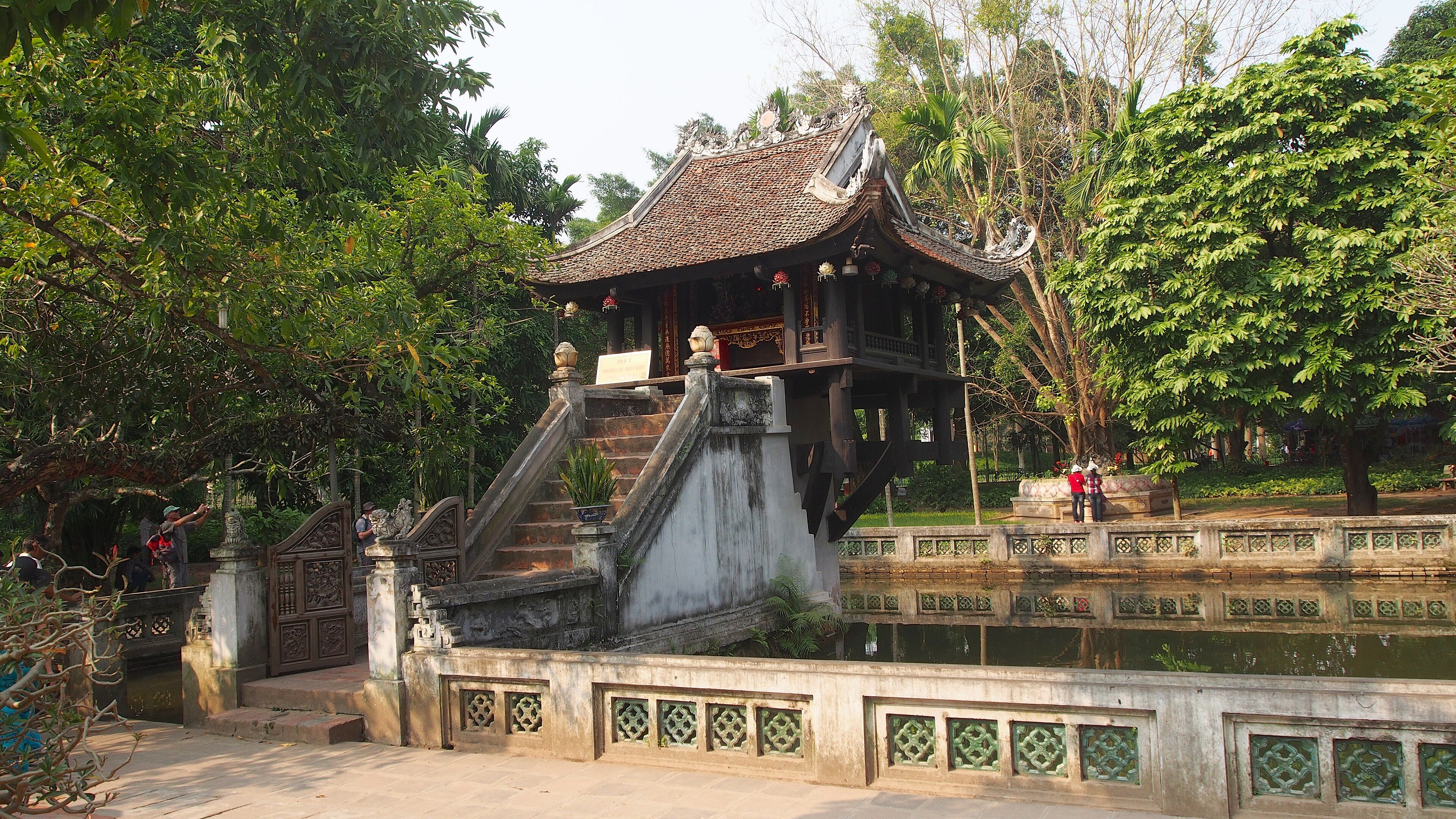 One Pillar Pagoda - The Single-Column Buddhist Shrine