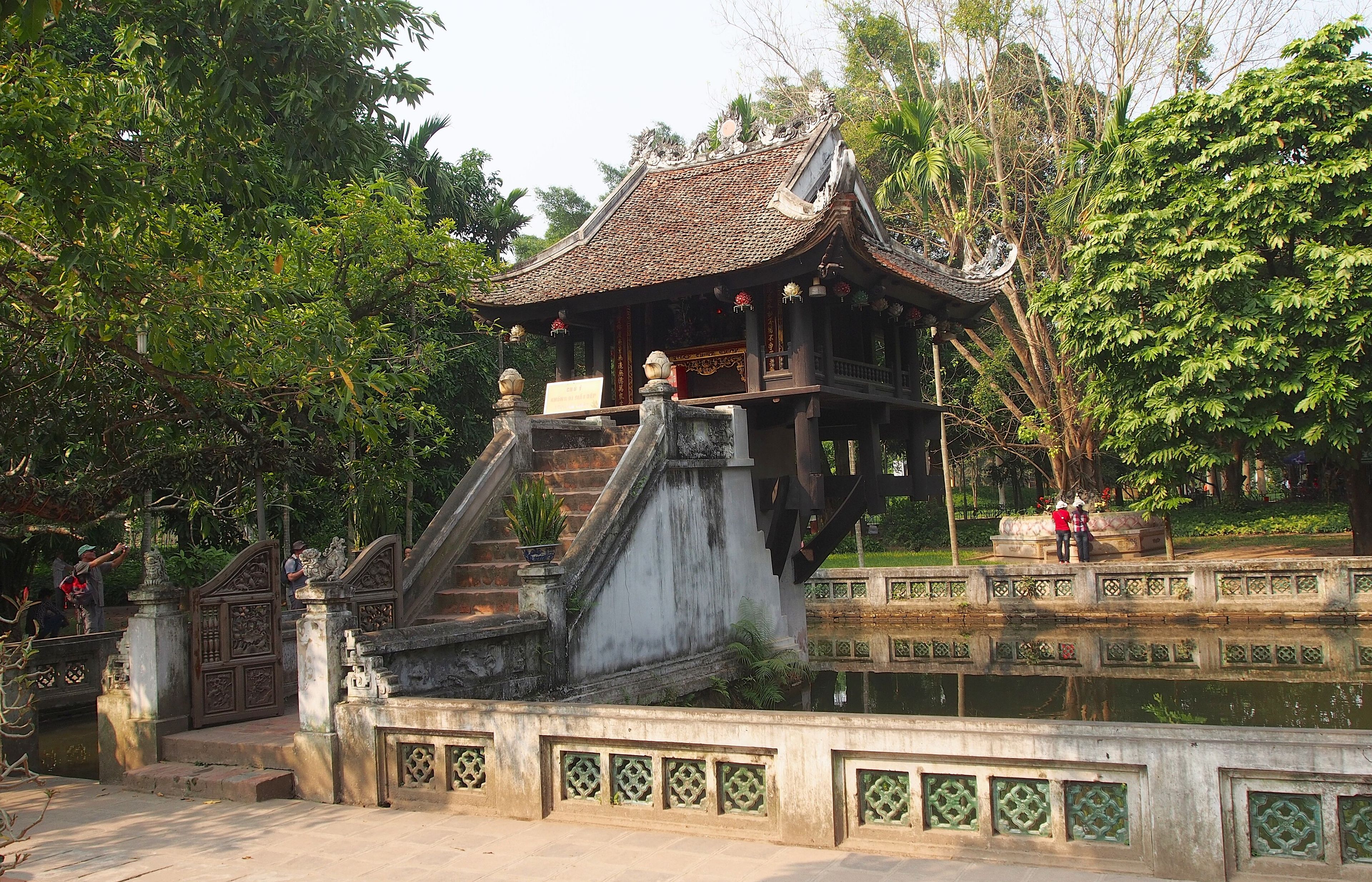 One Pillar Pagoda - The Single-Column Buddhist Shrine