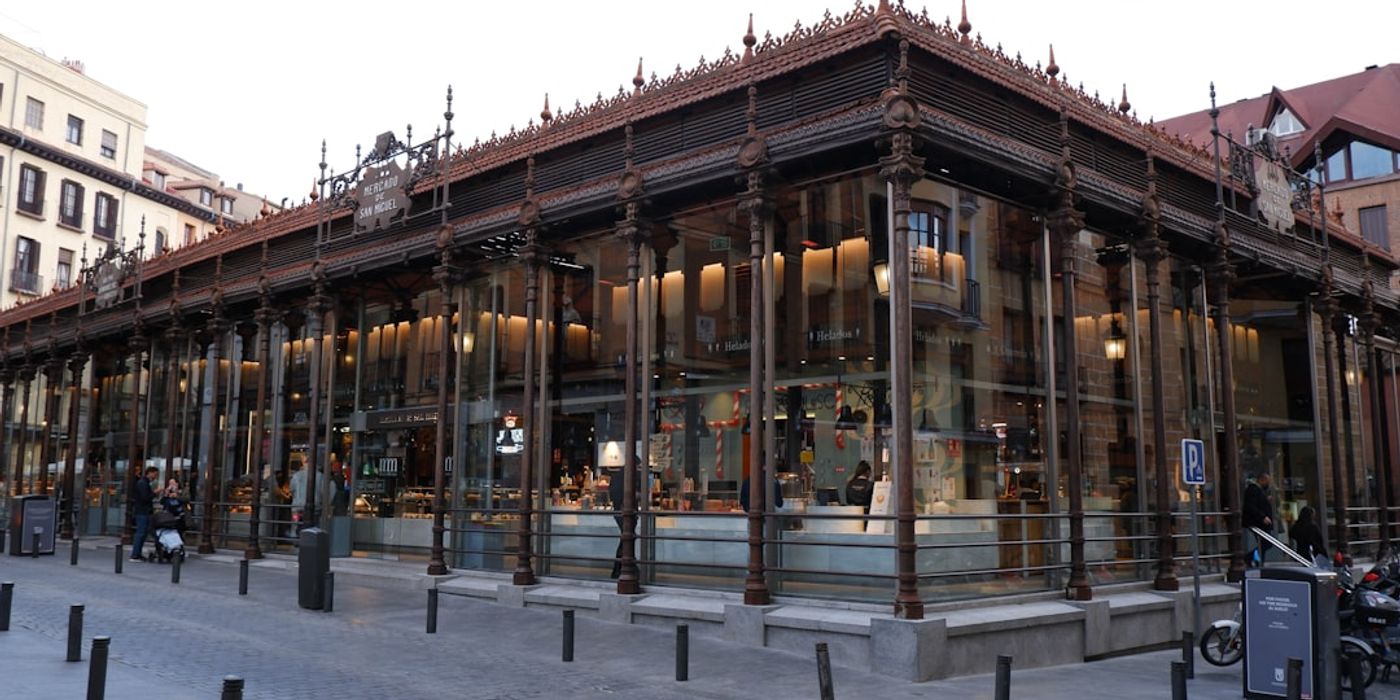 Hotels near Mercado de San Miguel