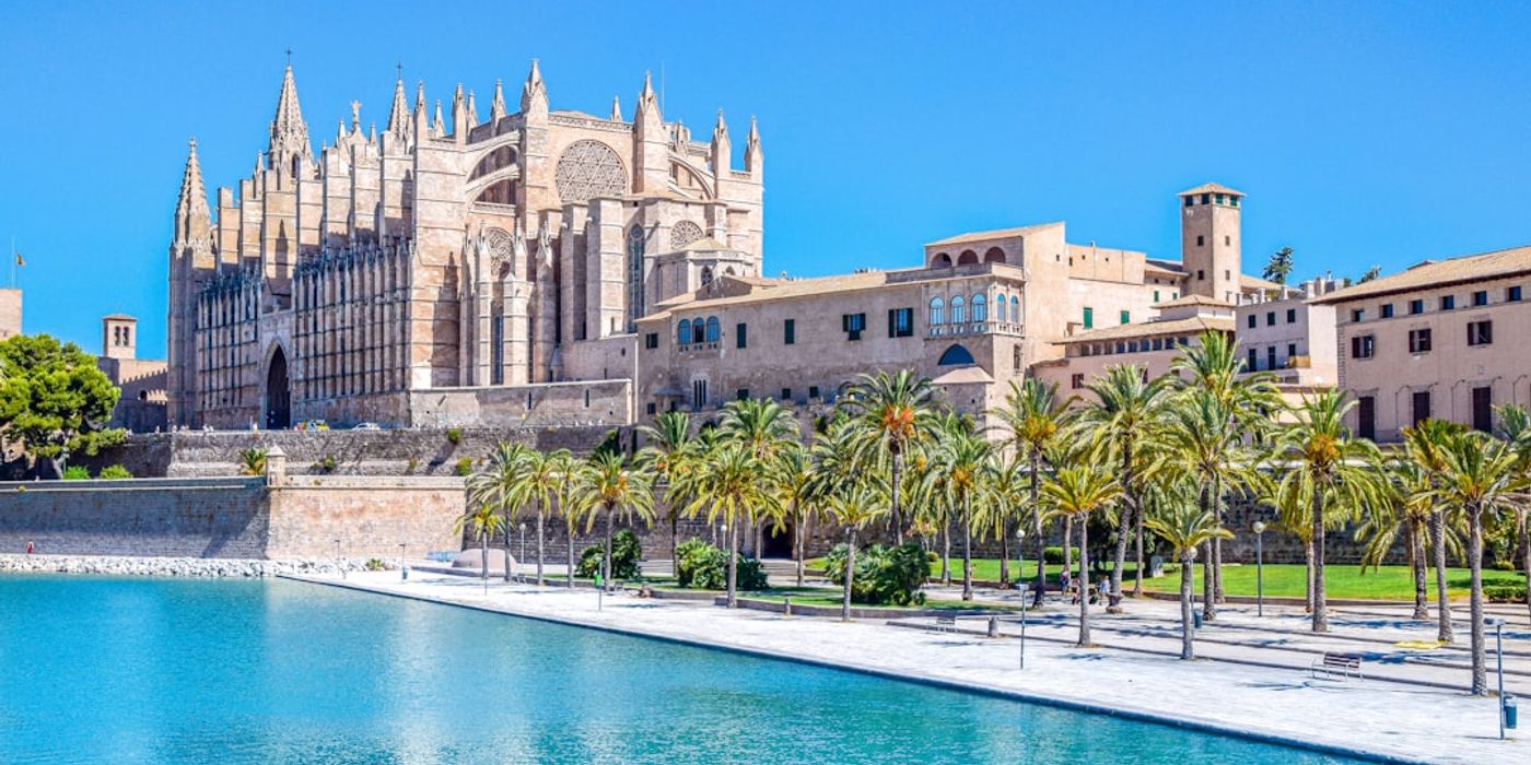 Hotels near Cathedral of Palma (La Seu)