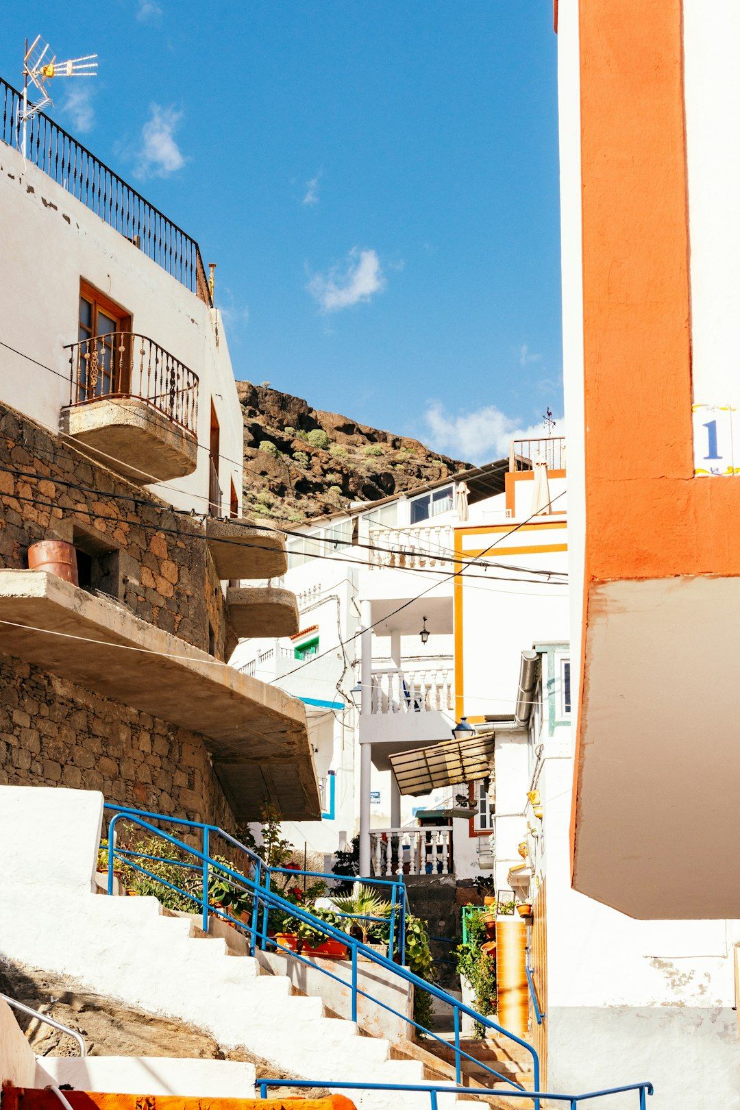 Puerto de Mogan - A Canal-Threaded Harbour Town on the Southwest Coast