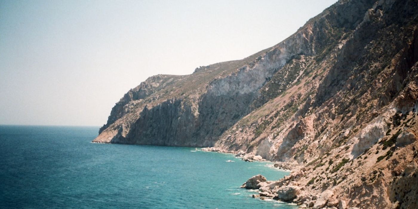 Hotels near Cape Drastis Cliffs