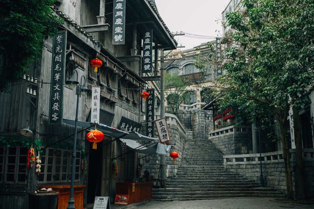 Shanghai Travel Guides
