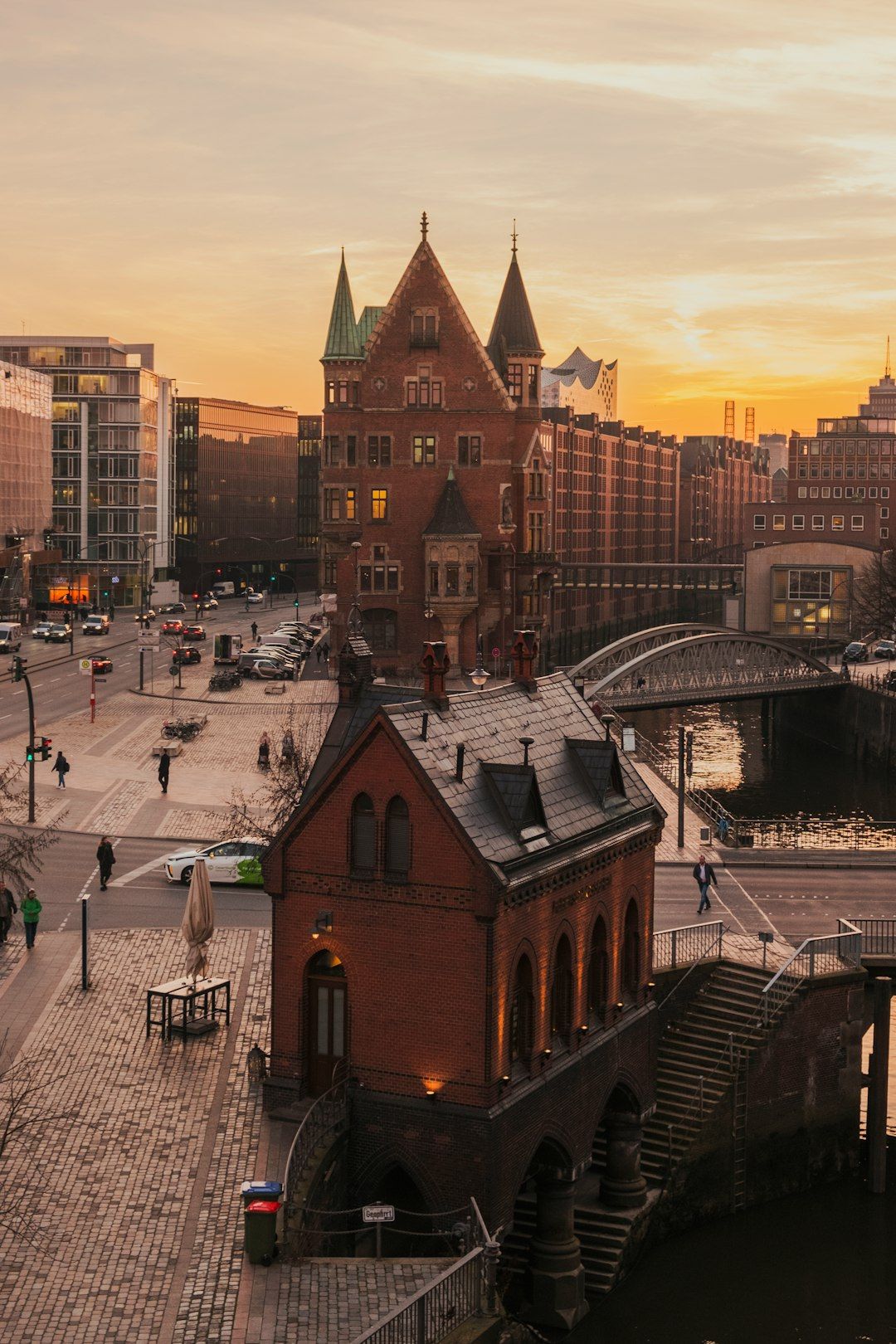 Hamburg Rathaus - The Sandstone Neo-Renaissance City Hall