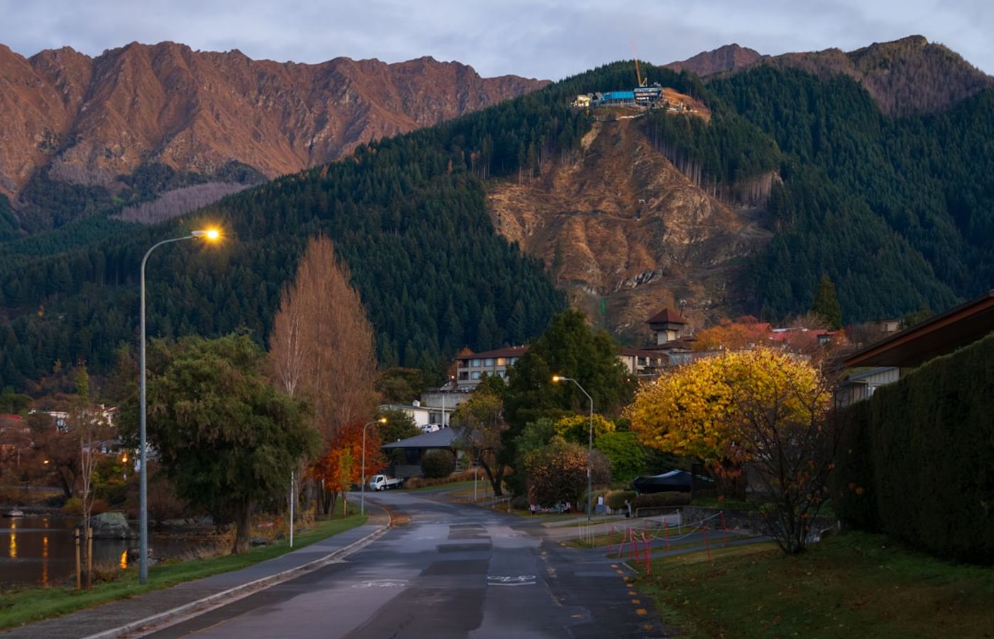 Queenstown Hill Time Walk - The Best Solo Climb You Can Start On Foot From Town