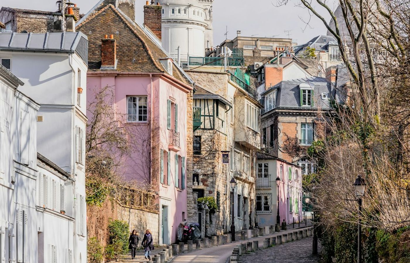 Montmartre - The Hilltop Village That Shaped Modern Art