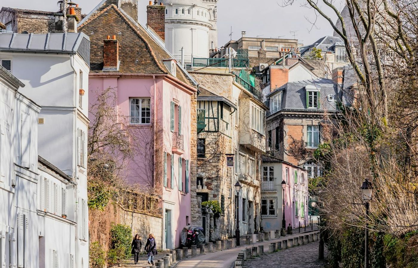 Montmartre - The Hilltop Village That Shaped Modern Art