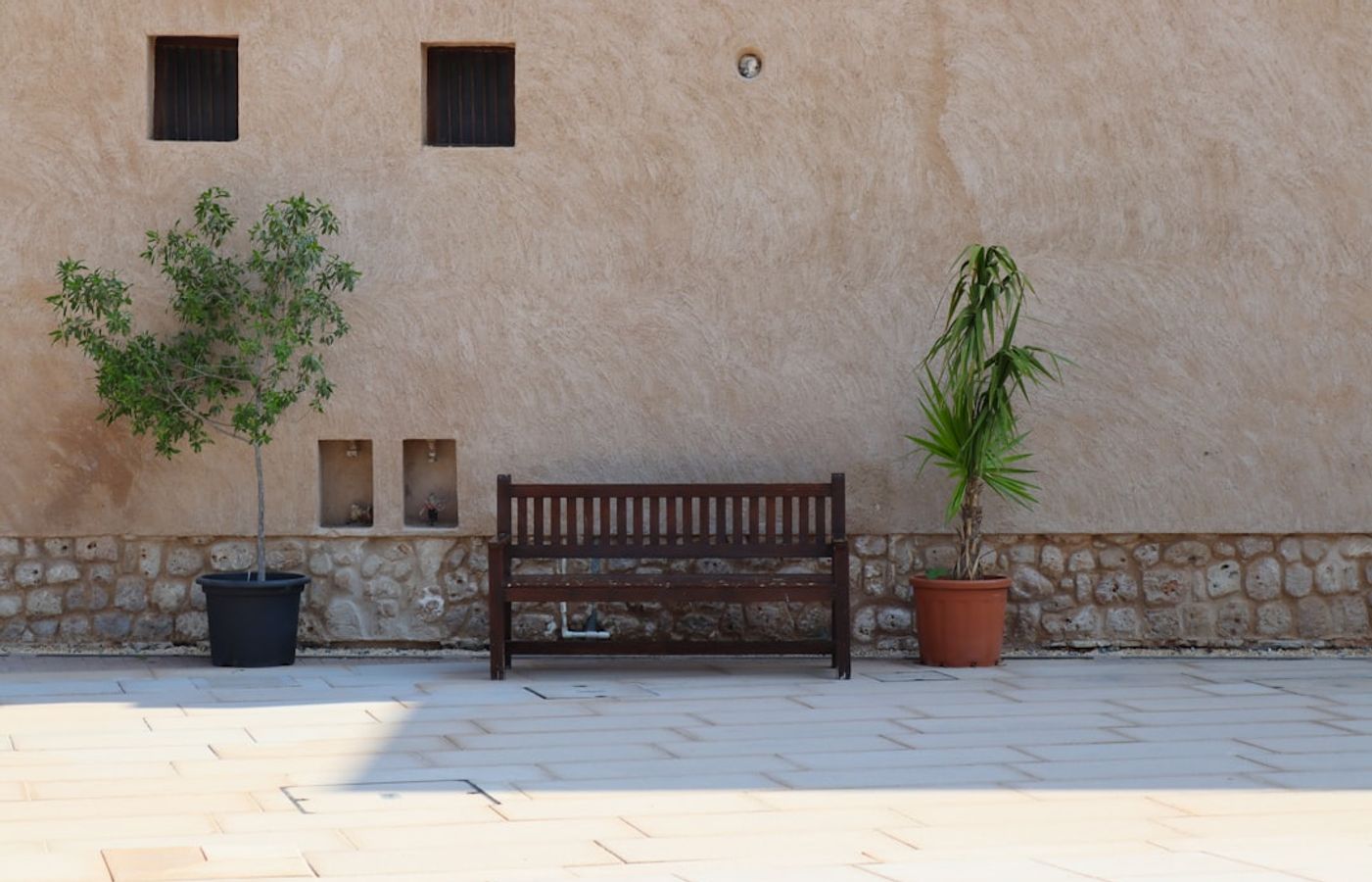 Al Fahidi Historical Neighbourhood - Wind Towers and Art Galleries in Old Dubai