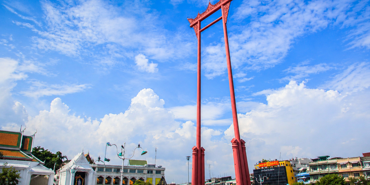 Hotels near Wat Suthat and the Giant Swing