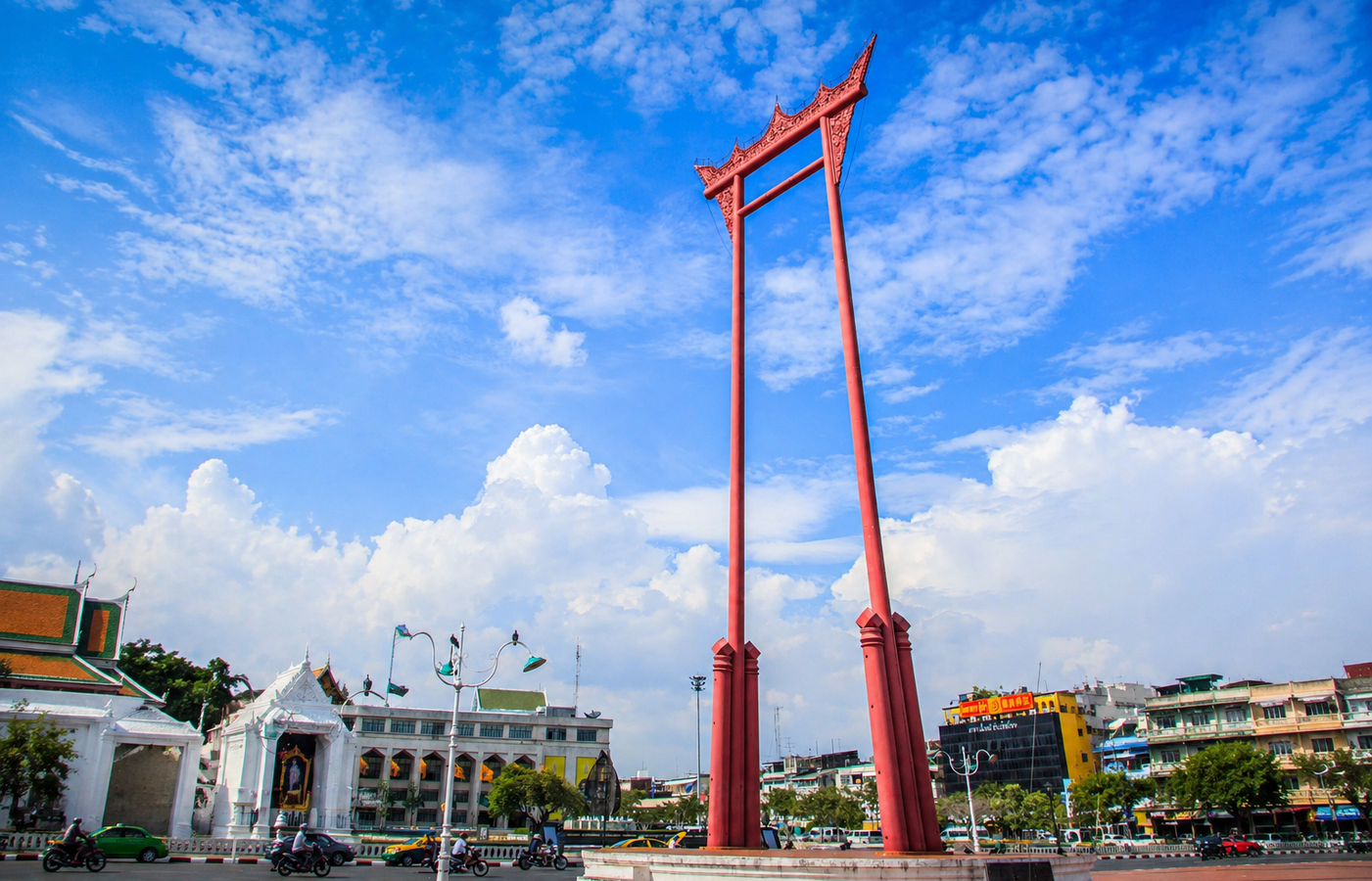 Wat Suthat and the Giant Swing - Ancient Murals and a Towering Teak Frame