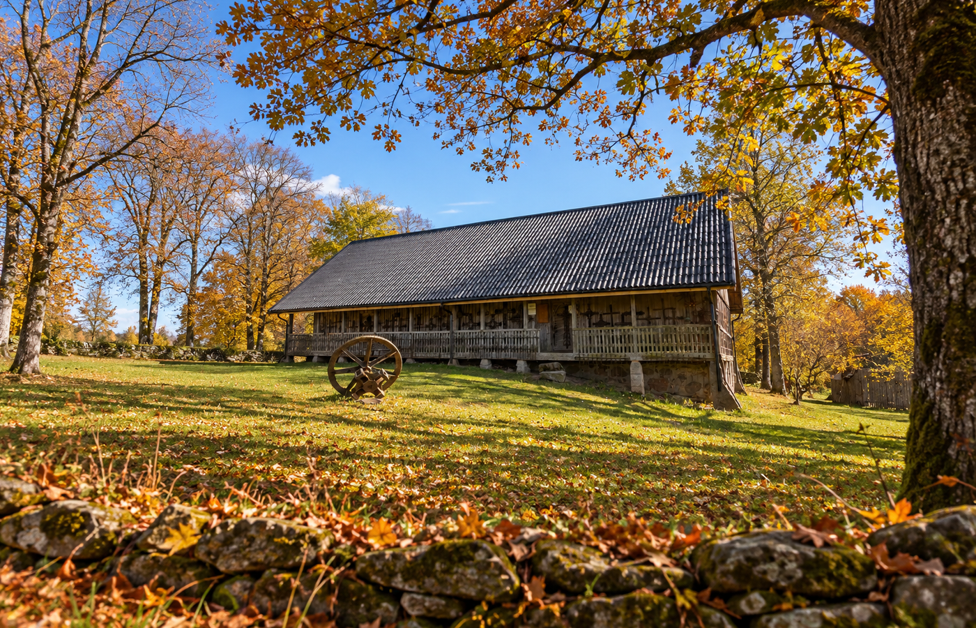 Upyna Folk Crafts Museum - 3,500 Objects in a Rectory Barn