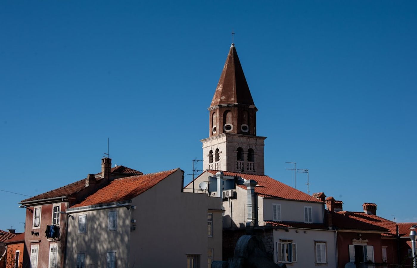Five Wells Square - Renaissance Wells and Ramparts