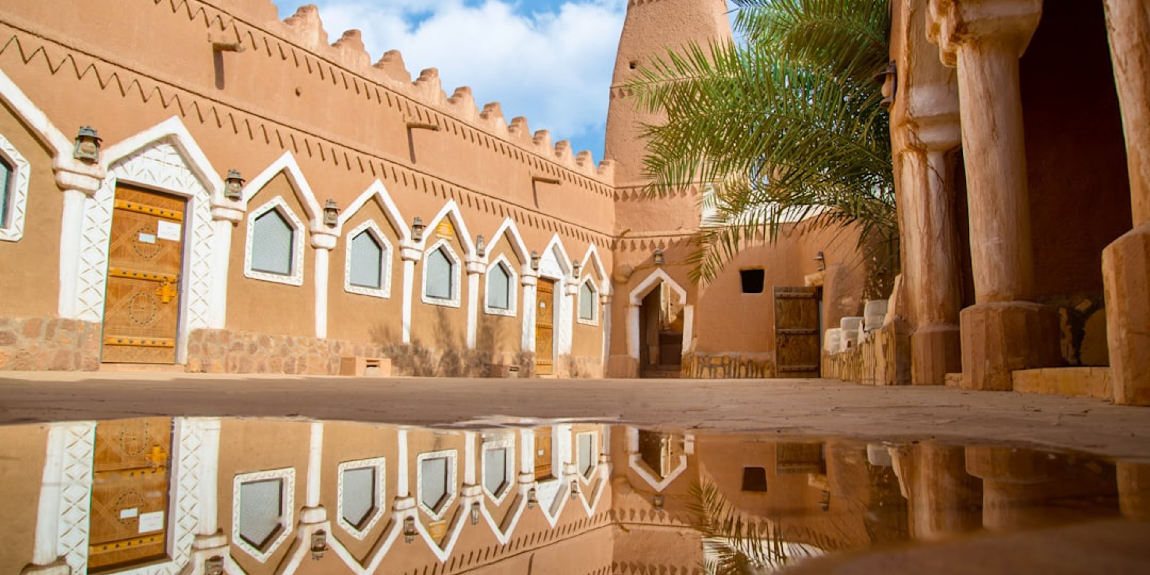 Saudi Arabia Travel Guides