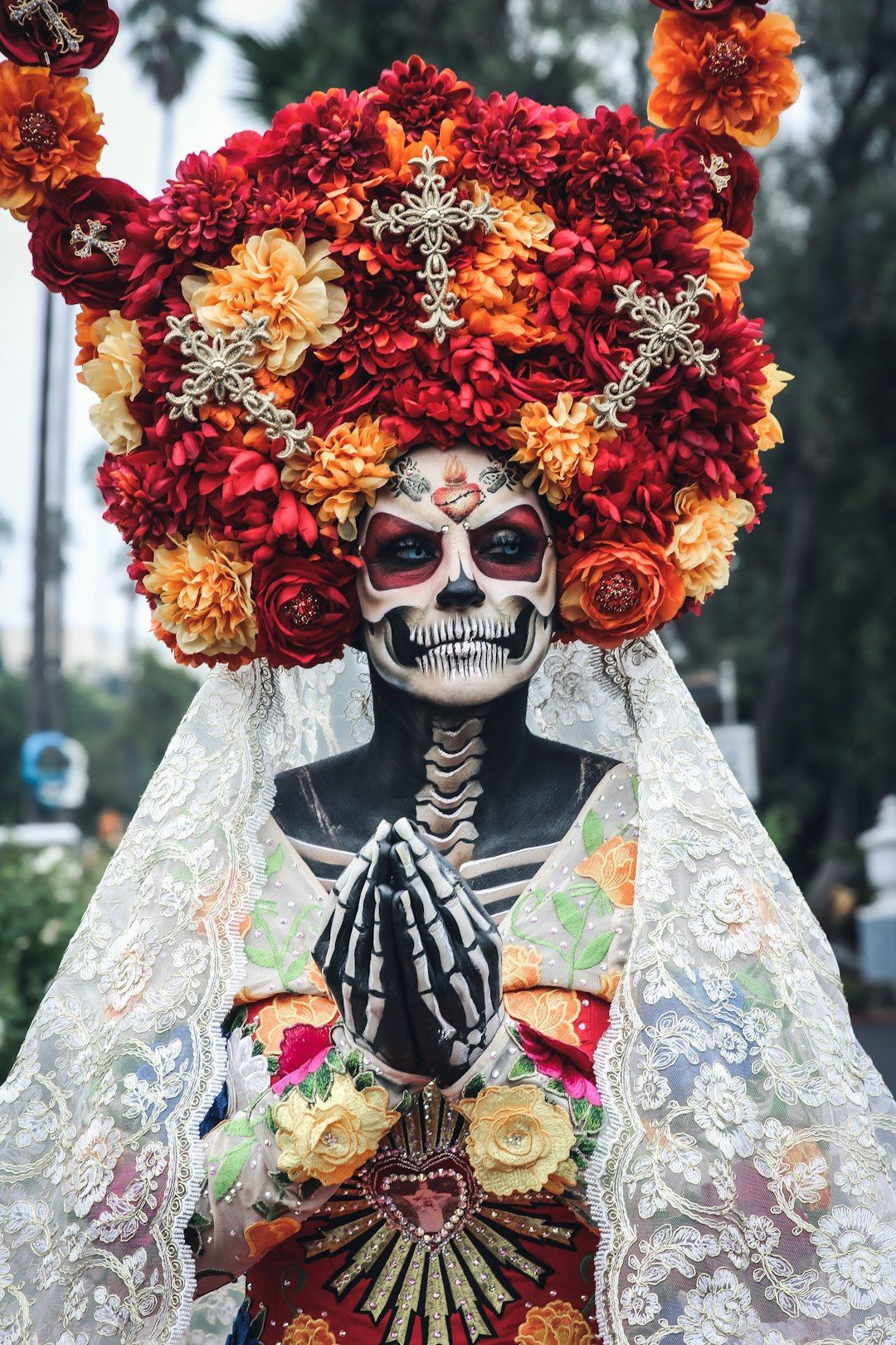Mega Procesion de Catrinas - The One You Walk In Rather Than Watch