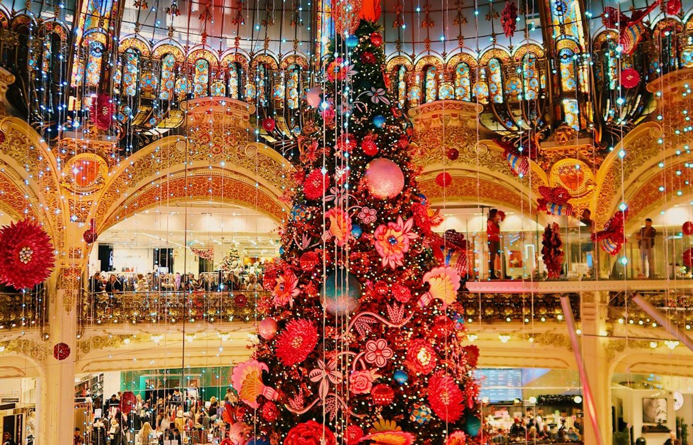 Galeries Lafayette Christmas Tree and Windows - Boulevard Haussmann