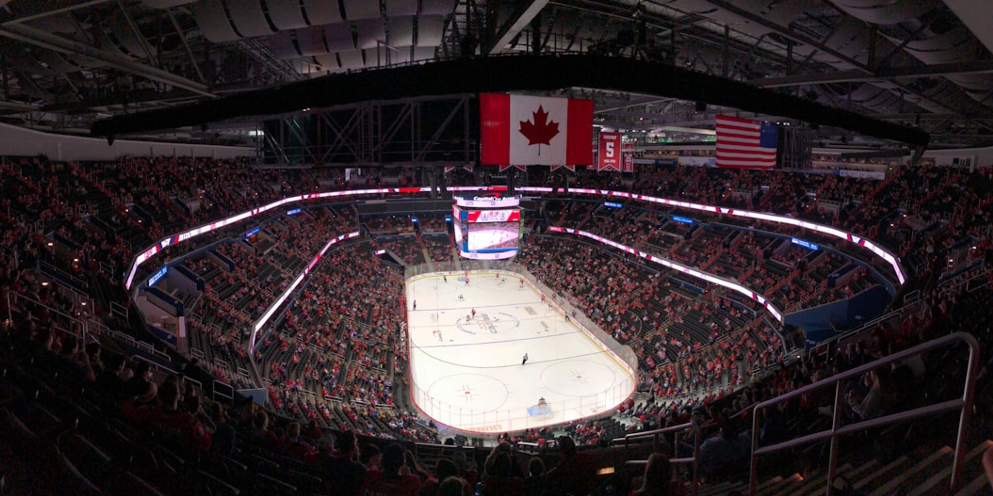 Hotels near Hockey Hall of Fame