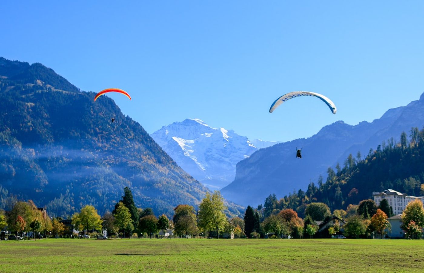 Paragliding over Interlaken