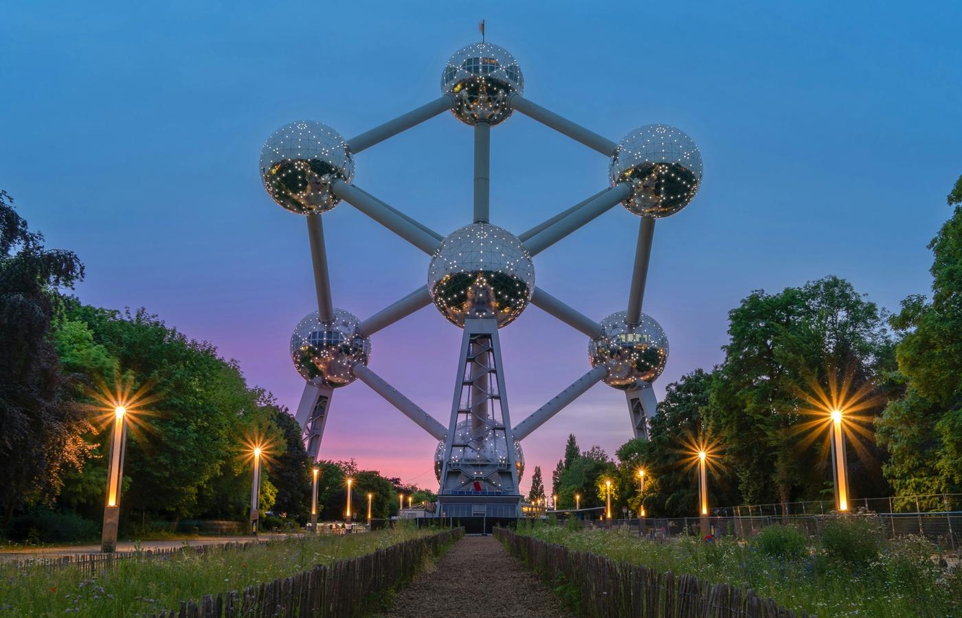 Atomium - Brussels' Most Iconic Modern Monument
