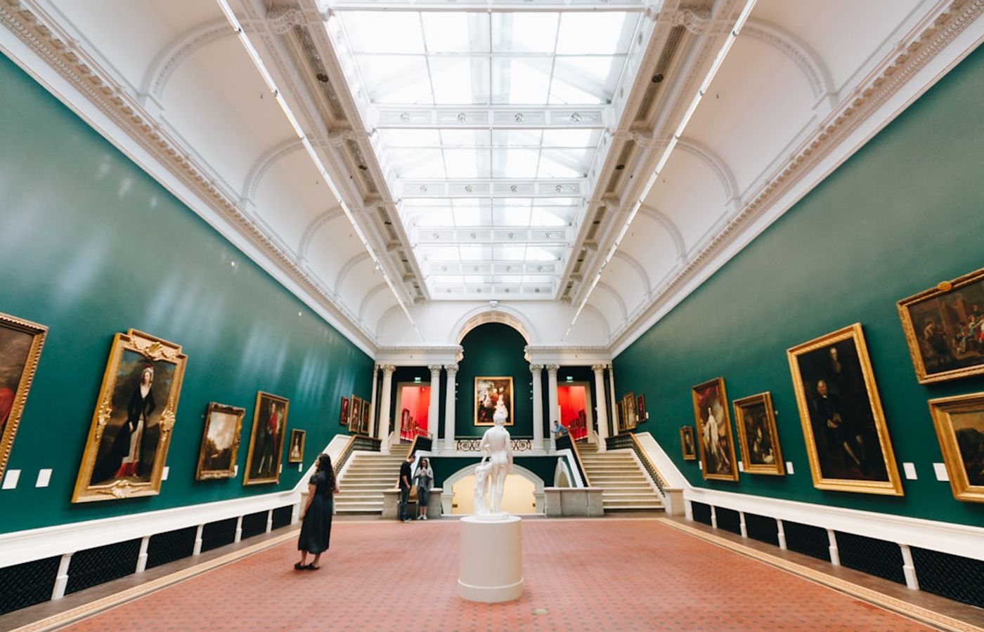 Fairmount and the Art Museum Area - Residential Value Near the Centre