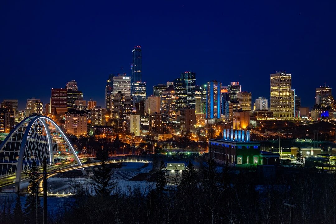 Edmonton travel guides