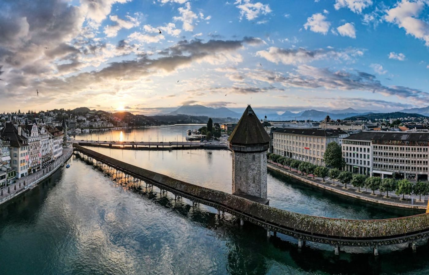 Chapel Bridge (Kapellbrücke) - The Iconic 14th-Century Wooden Bridge