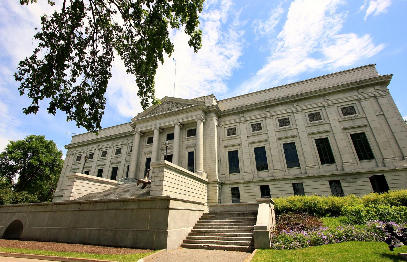 Musee national des beaux-arts du Quebec - Four Pavilions and a Half-Price Wednesday
