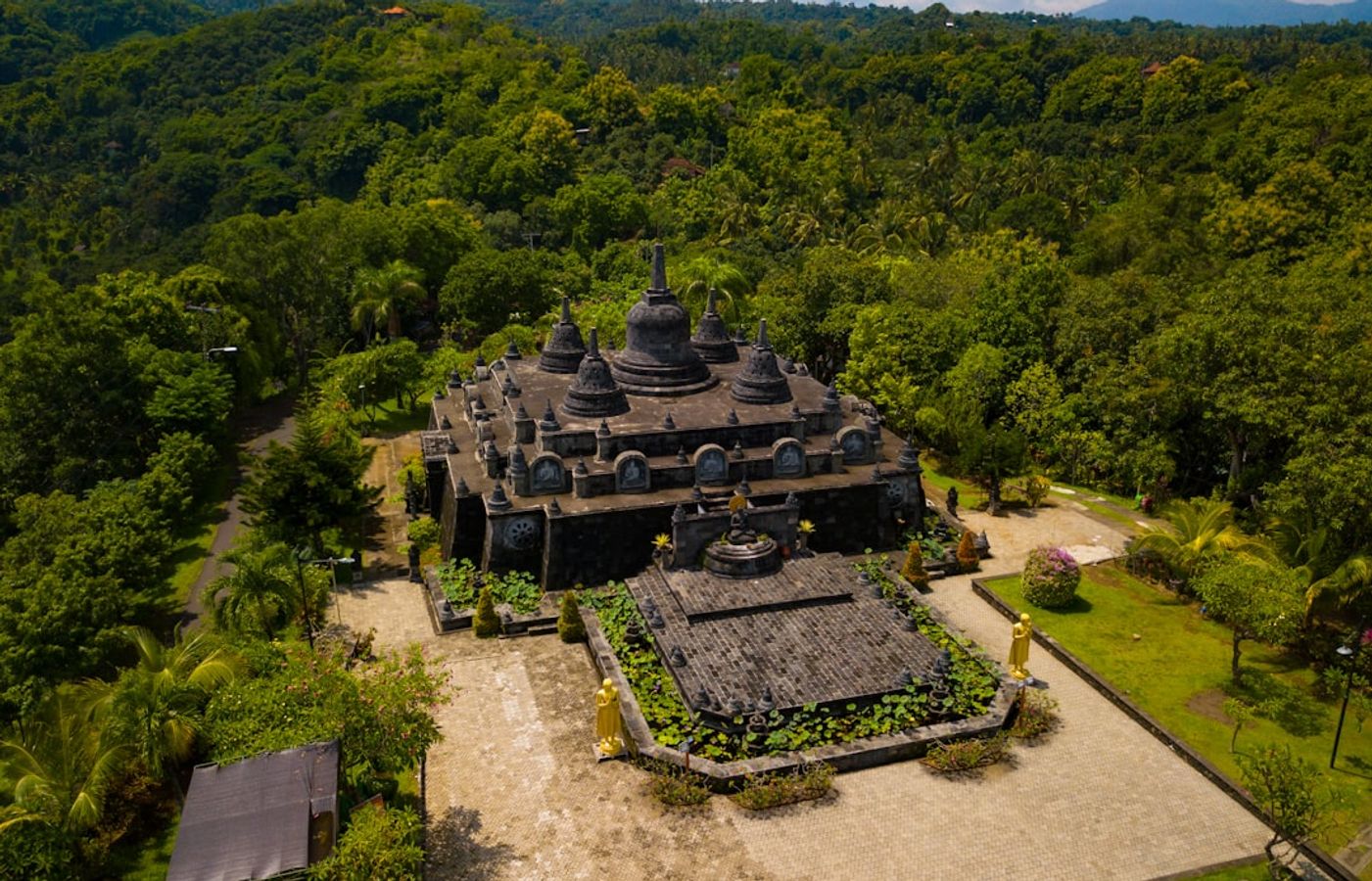 Ubud Royal Palace (Puri Saren Agung) - A Living Balinese Court