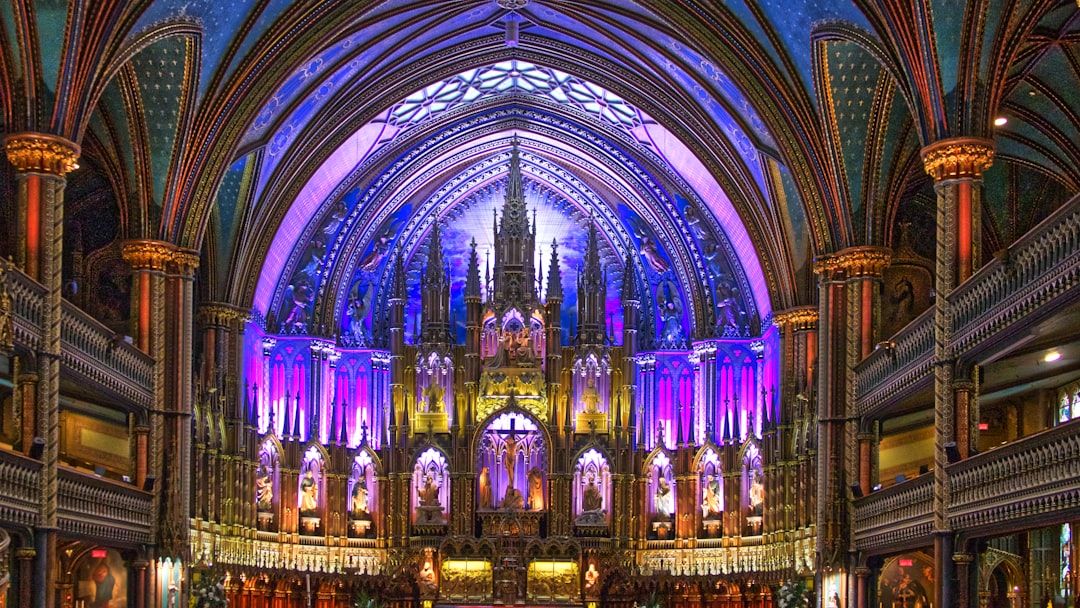 Notre-Dame Cathedral Basilica of Saigon and the Central Post Office - The Colonial Pair on Cong xa Paris