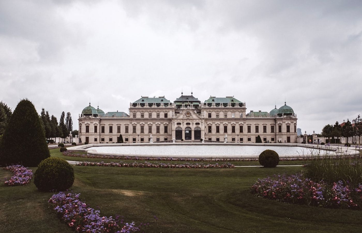 Belvedere Palace - Home of Klimt's The Kiss