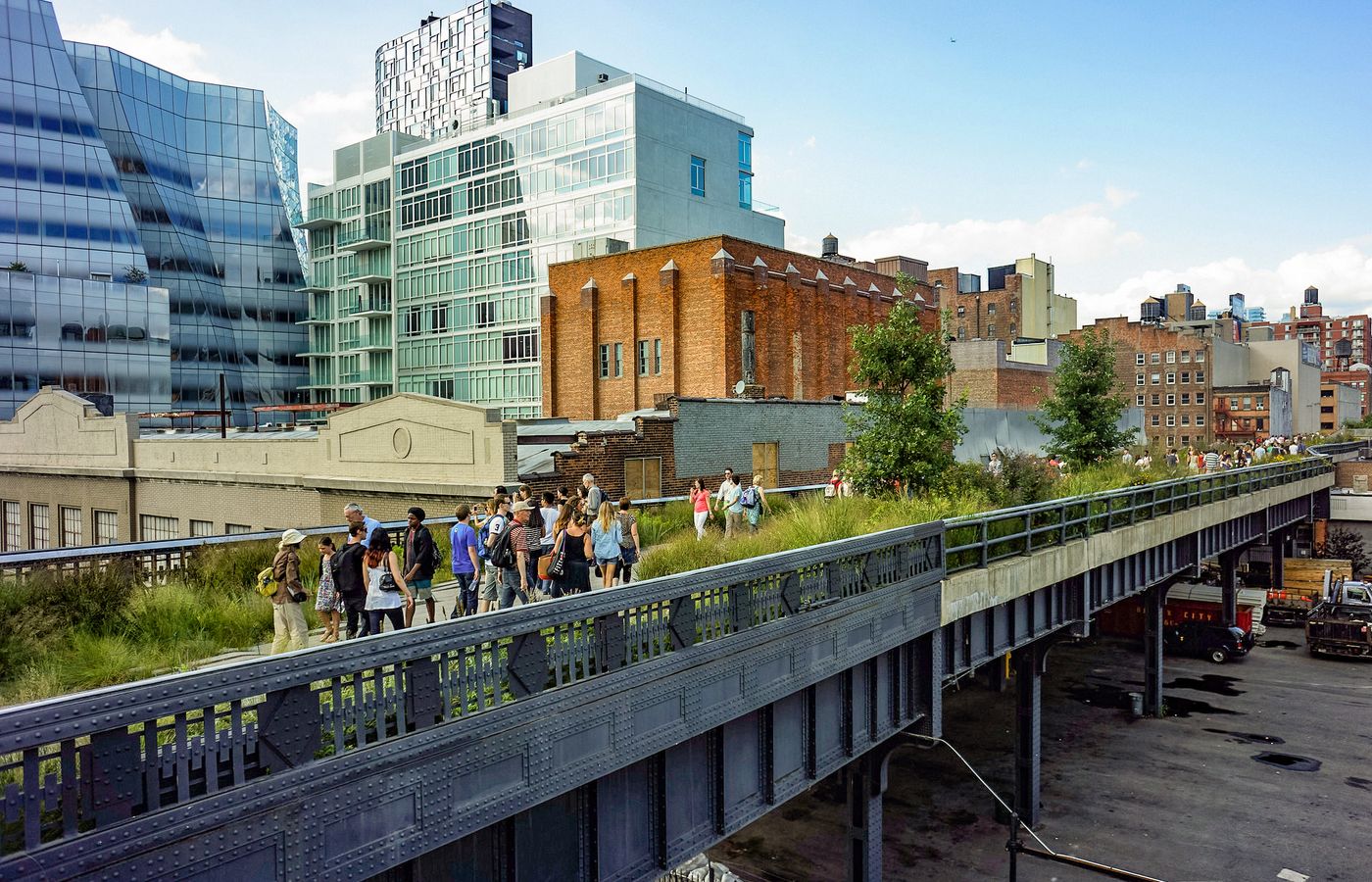 The High Line - A Park in the Sky on an Old Railway
