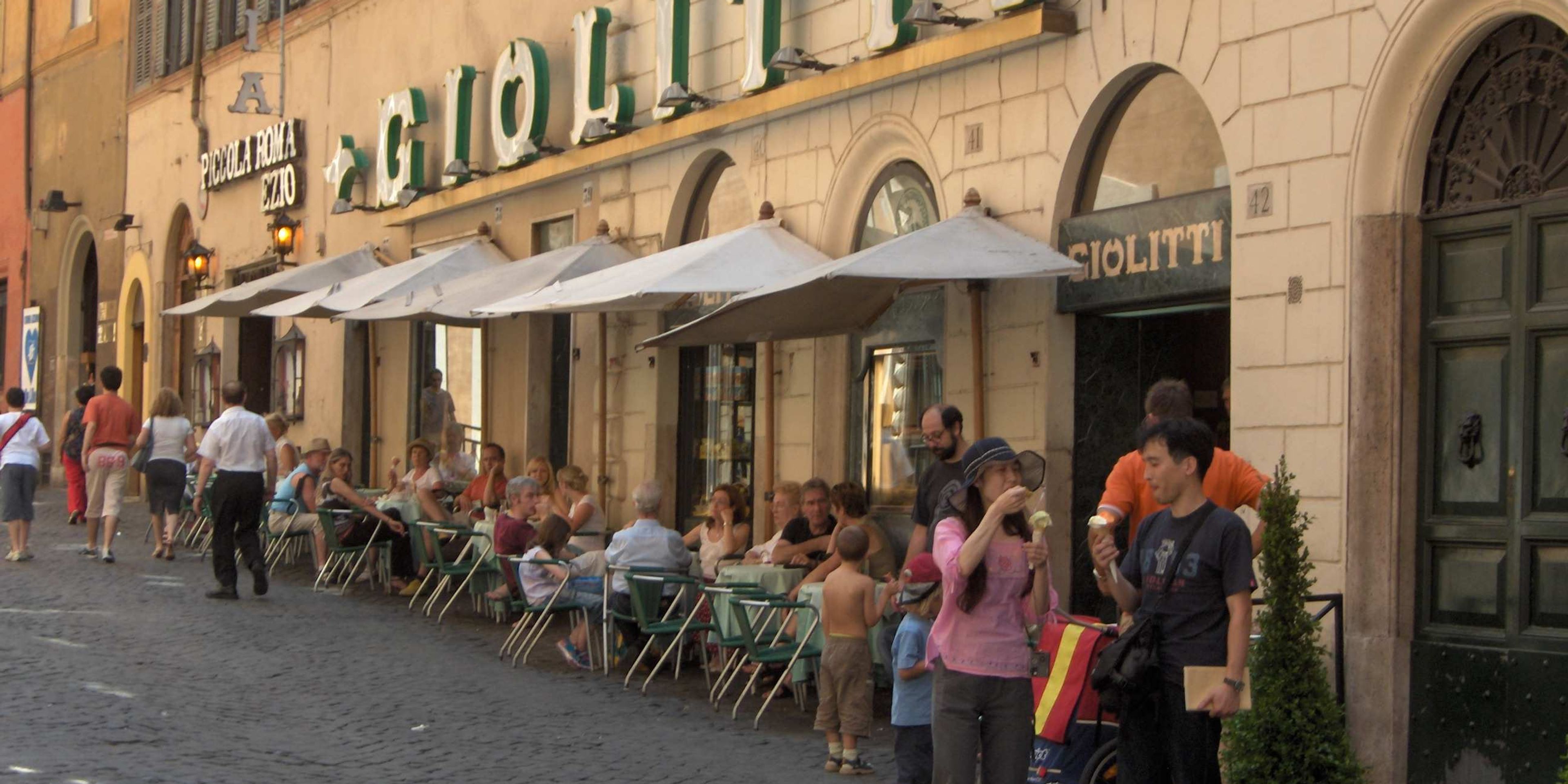 Hotels near Giolitti