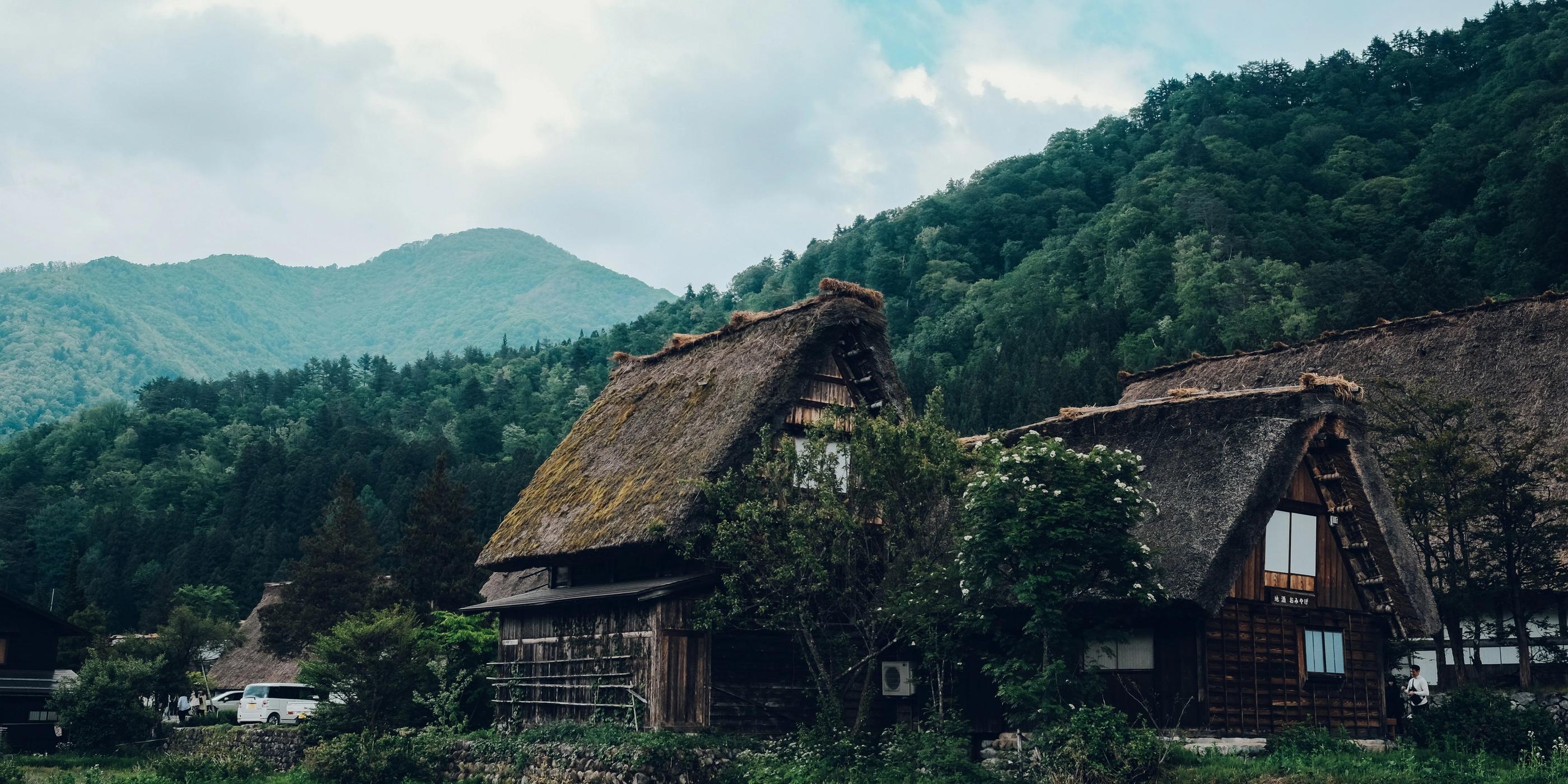 Hotels near Shirakawa-go