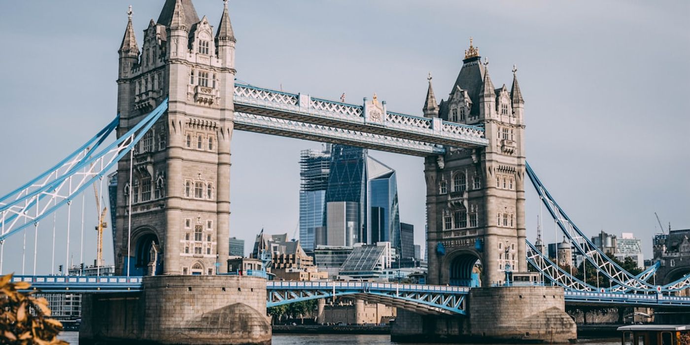 Hotels near Tower Bridge
