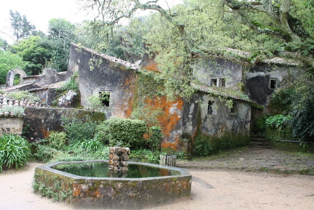 Convento dos Capuchos - A 16th-Century Monastery Lined With Cork